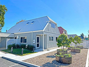 6-Bedroom House